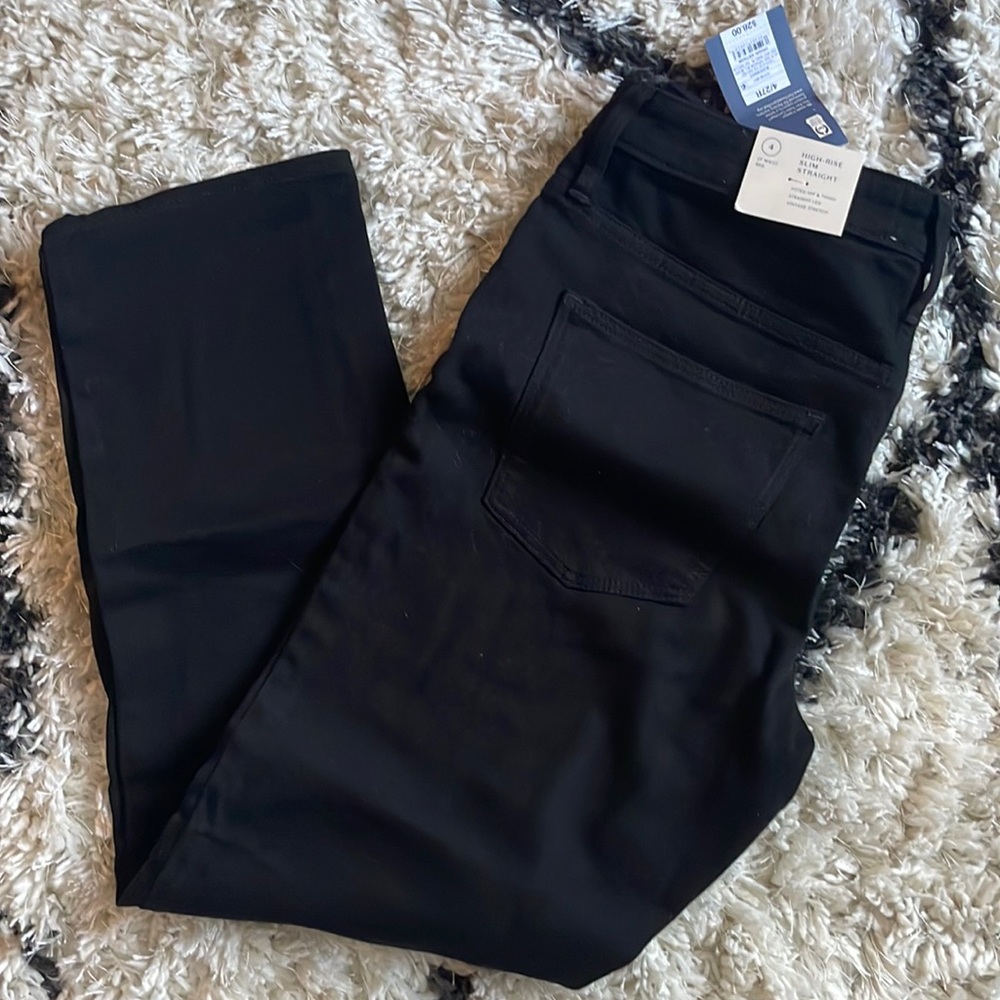 High-Rise Slim Straight black jeans